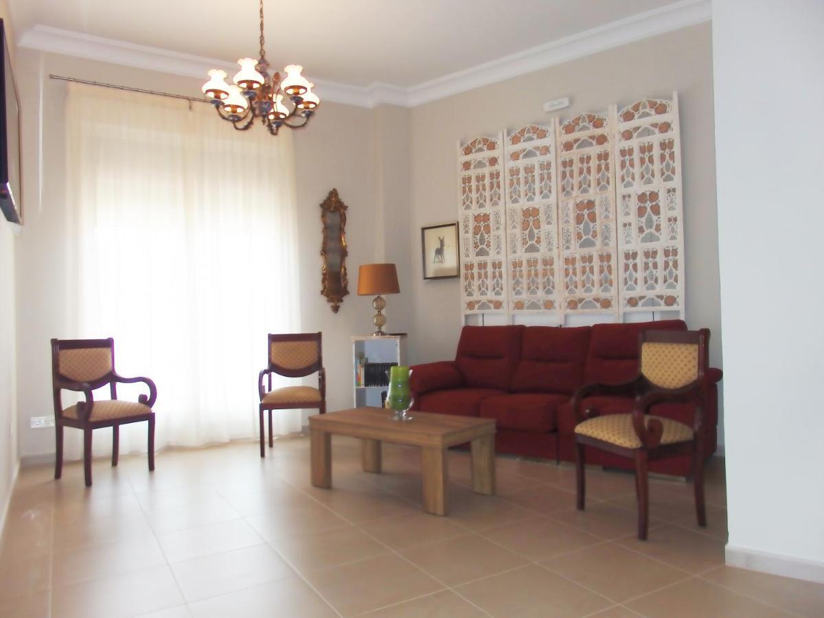 Hostal Montemayor Moguer Exterior photo