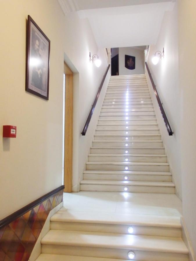 Hostal Montemayor Moguer Exterior photo