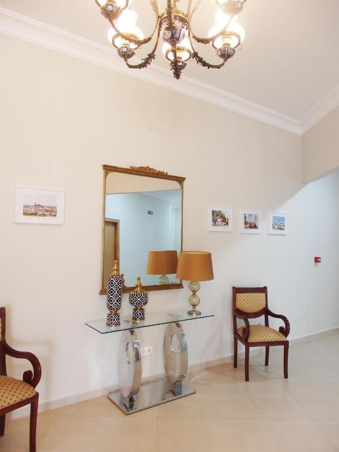 Hostal Montemayor Moguer Exterior photo